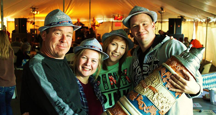 Mississippi Pub’s Oktoberfest Mississippi Pub’s Oktoberfest