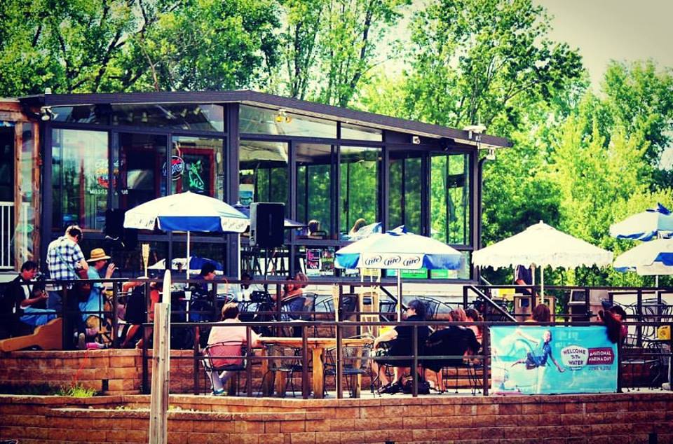 Mississippi Pub on Banks of Mississippi River in Inver Grove Heights, Minnesota